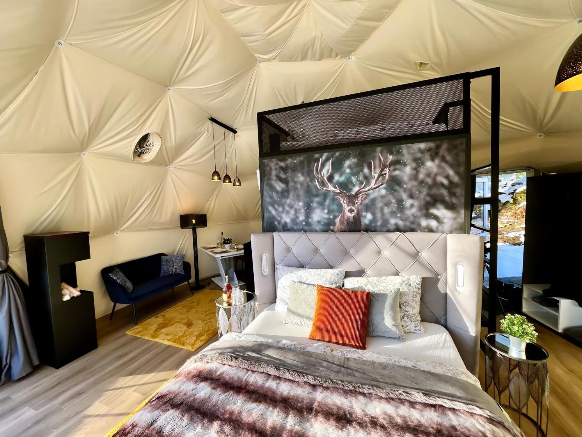 Luxury tent Glamping Spindl One&only