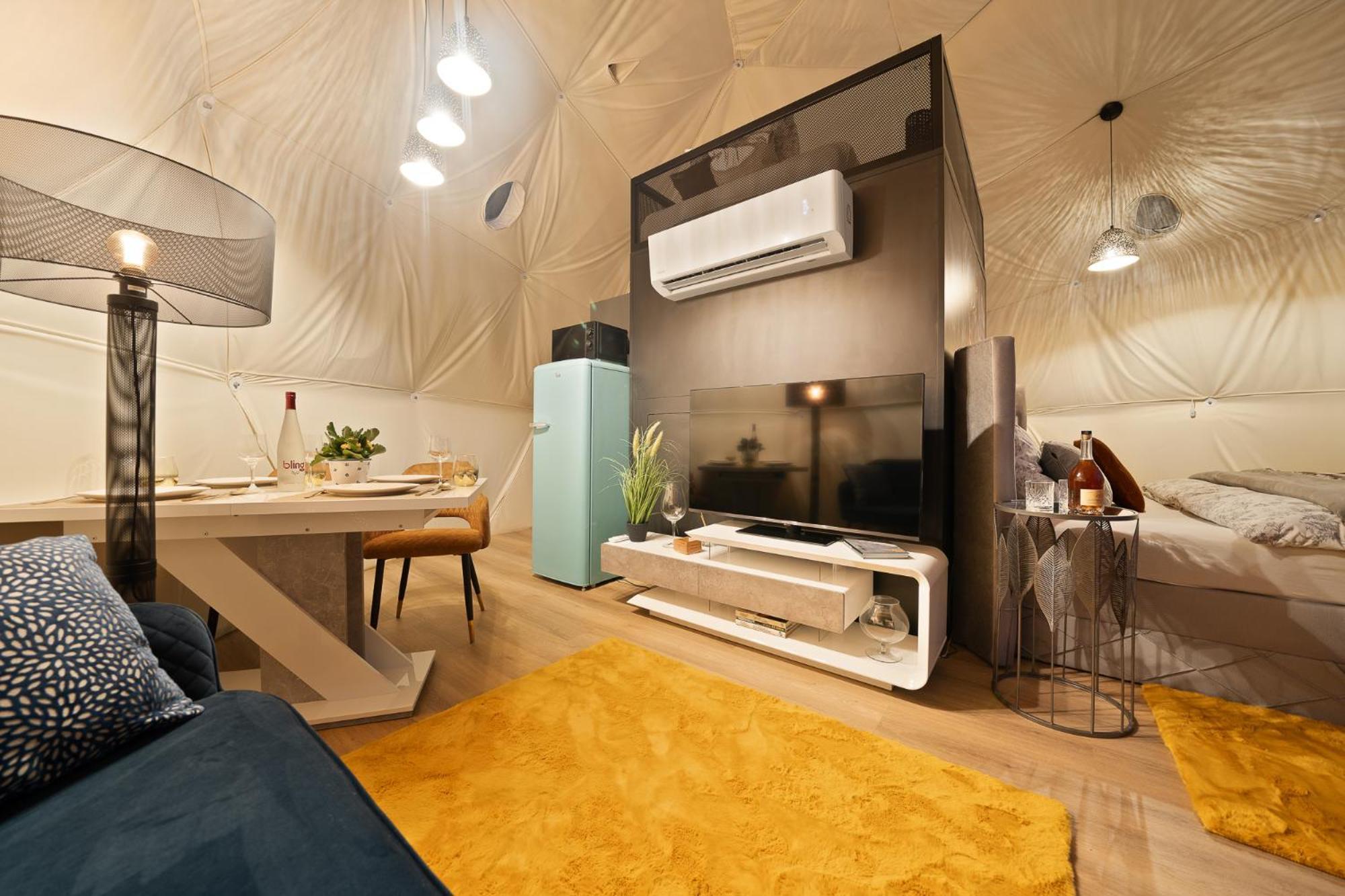 Luxury tent Glamping Spindl One&only *